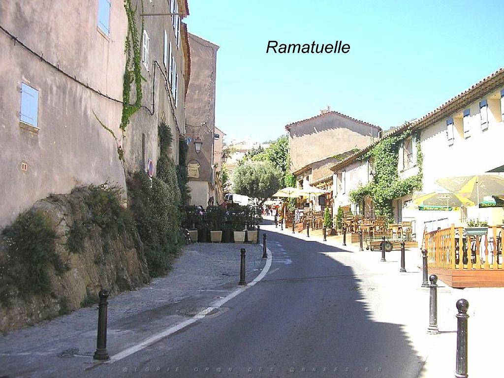 183 D37 LA LONDE DES MAURES ETR SES ENVIRONS_000040.jpg